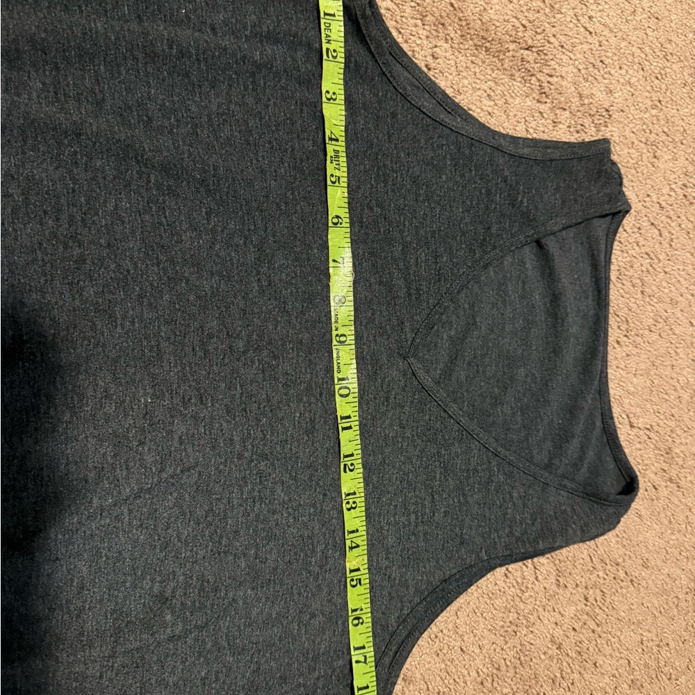 Grey Tank Top - Picture 3 of 4